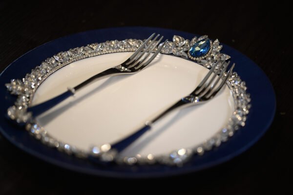 Royal Blue Plate Set