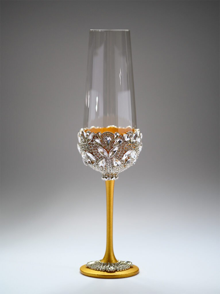 Treasure Collection dazzling crystal wedding set with shimmering finish available in multiple stunning colors